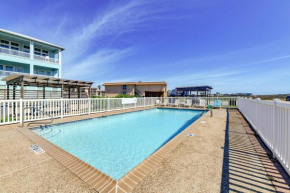 Beachfront Port Aransas Condo with Private Patio